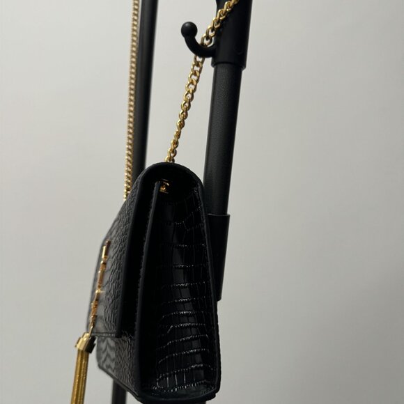 Yves Saint Laurent Fashion Women's Shoulder Bag - Picture 2 of 8
